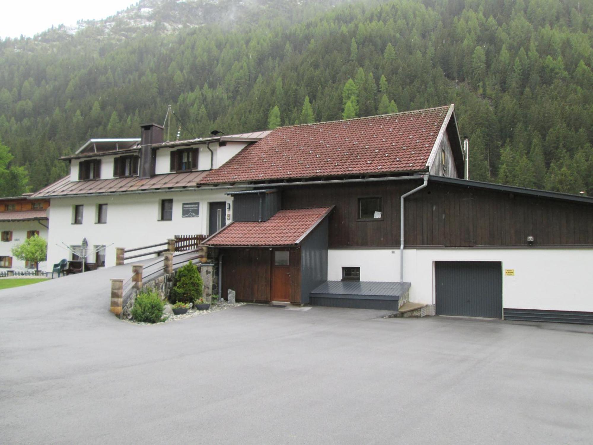 Ferienwohnung Annamaria Und Manuel Melmer Sankt Leonhard im Pitztal Bagian luar foto